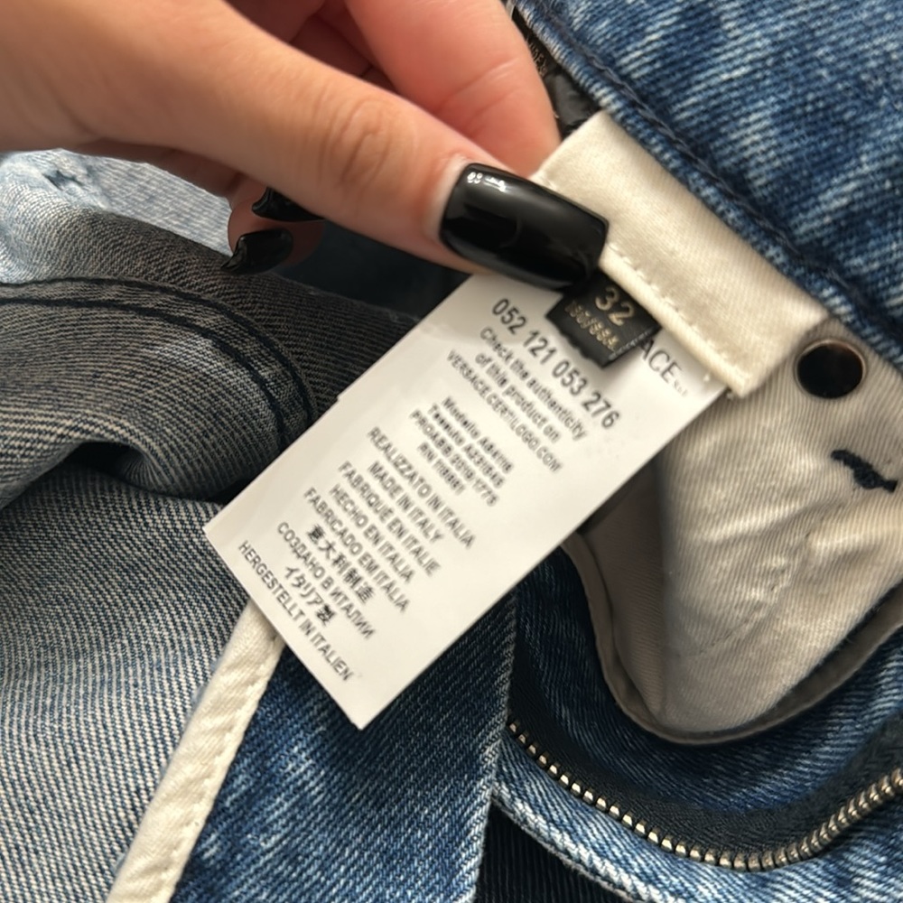 VERSACE JEANS - Picture 10 of 12
